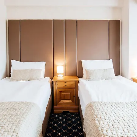Western Bucovina Club De Munte Hotel 4*